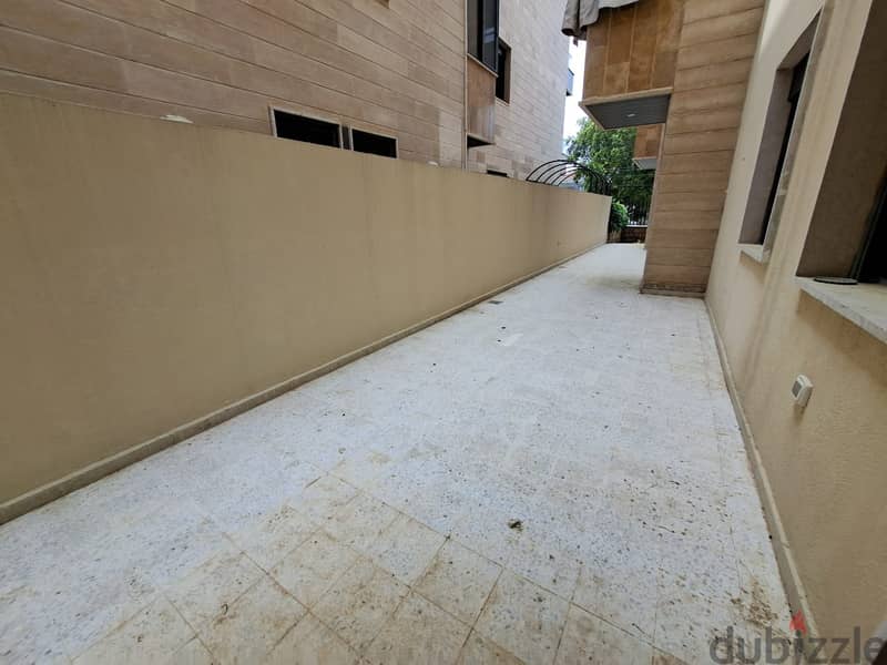 3 bedrooms apartment + terrace in Ballouneh for sale 5