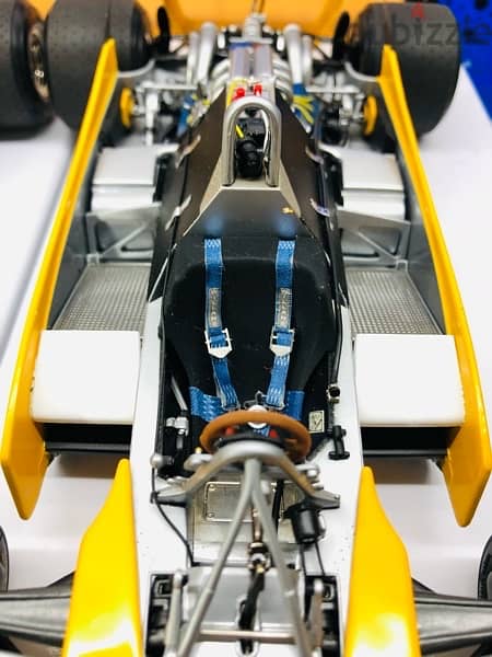1/18 diecast Exoto F1 Renault New in Box 15