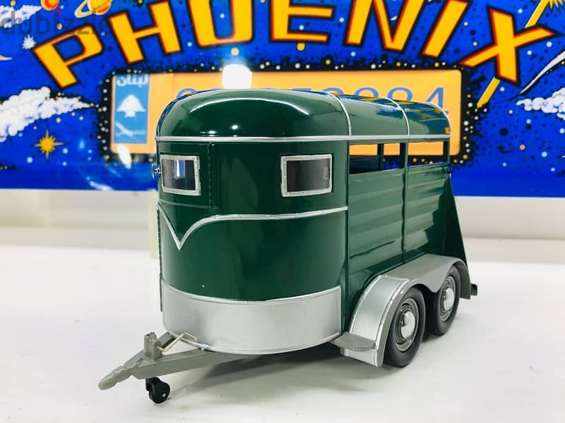 1/18 diecast Full opening Ford Pick-Up + Horse Trailer Set 13