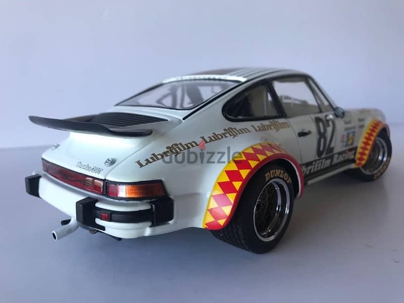 1/18 diecast Exoto Porsche 934 RSR LM79 #82 Le Mans Winner 5