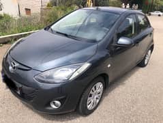 Mazda 2 for sale 2011 low milage