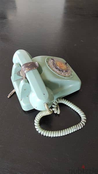 Old Telephone 1