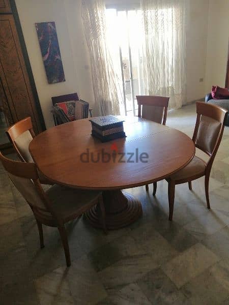 Dinning table and chairs 4