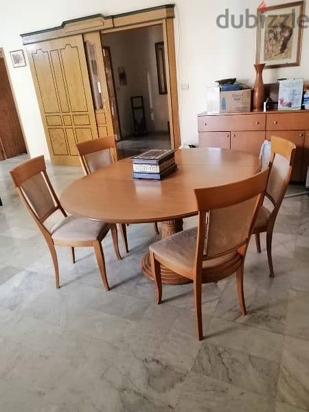 Dinning table and chairs 5