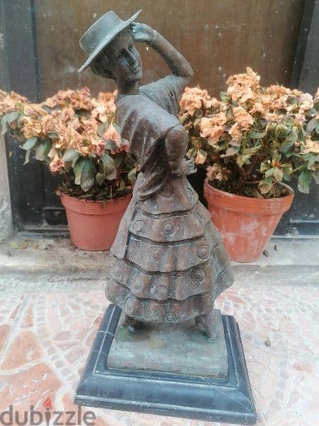 تمثال برونز فرنسي مختوم 1