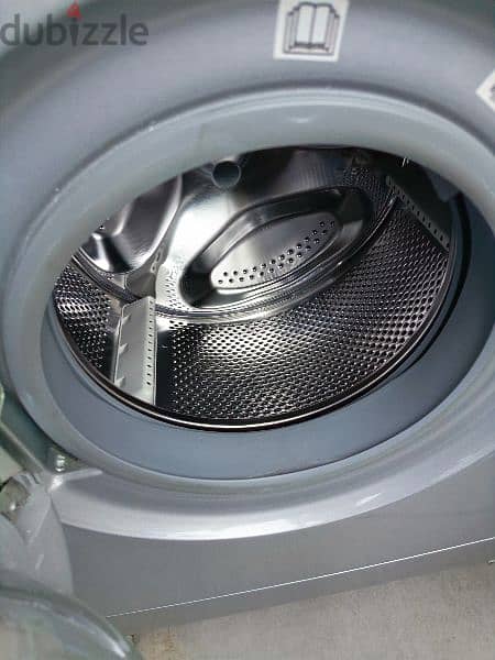 Indesit Washer Dryer Excellent Condition 2