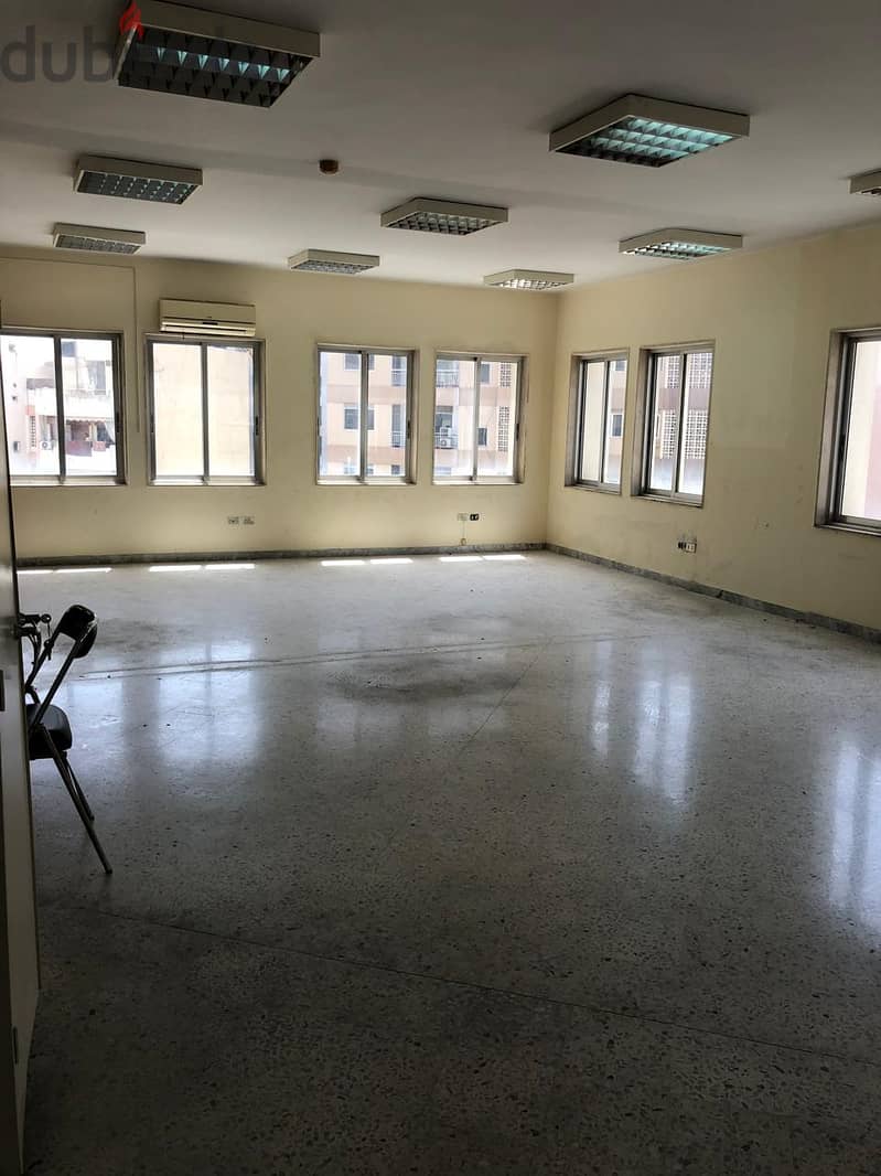 Offices for Rent in Beirut /مكاتب للايجار في منطقة تلة الخياط- بيروت 1