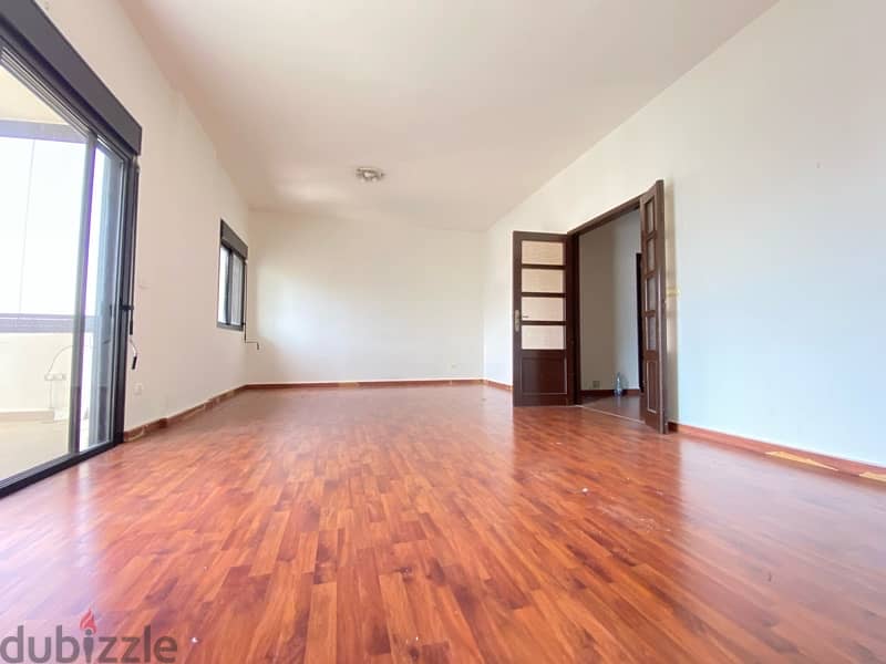 A 3 bedroom apartment for rent in Zalka. 3