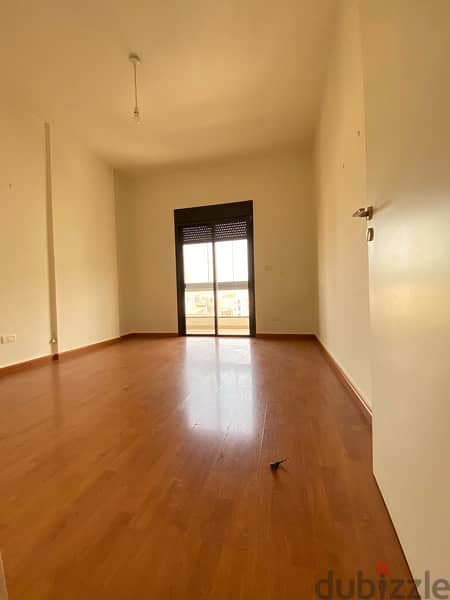 A 3 bedroom apartment for rent in Zalka. 10