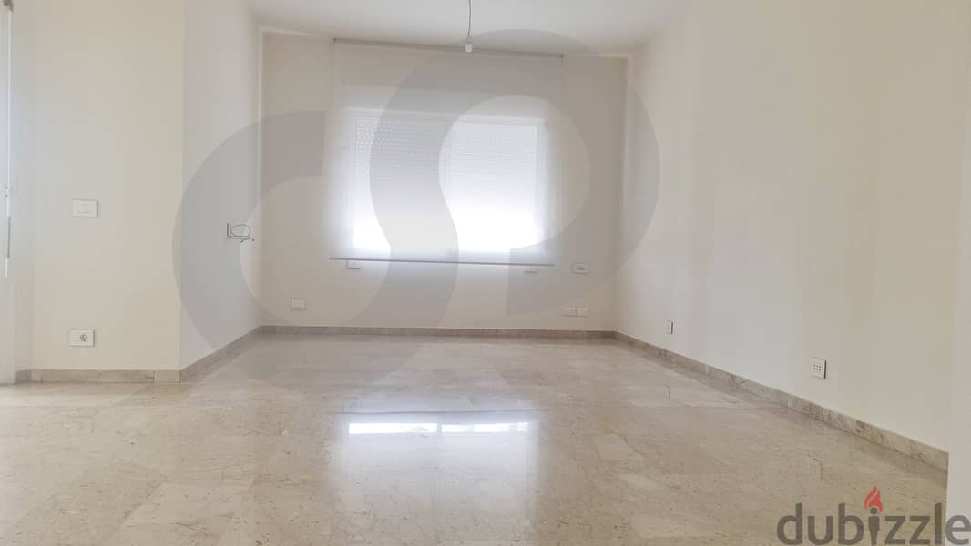 cozy apartment FOR SALE in Achrafieh/الأشرفية REF#TR104847 2