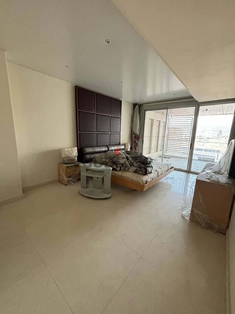 A Beautiful Apartment in the Heart of Beirut for Sale. 2