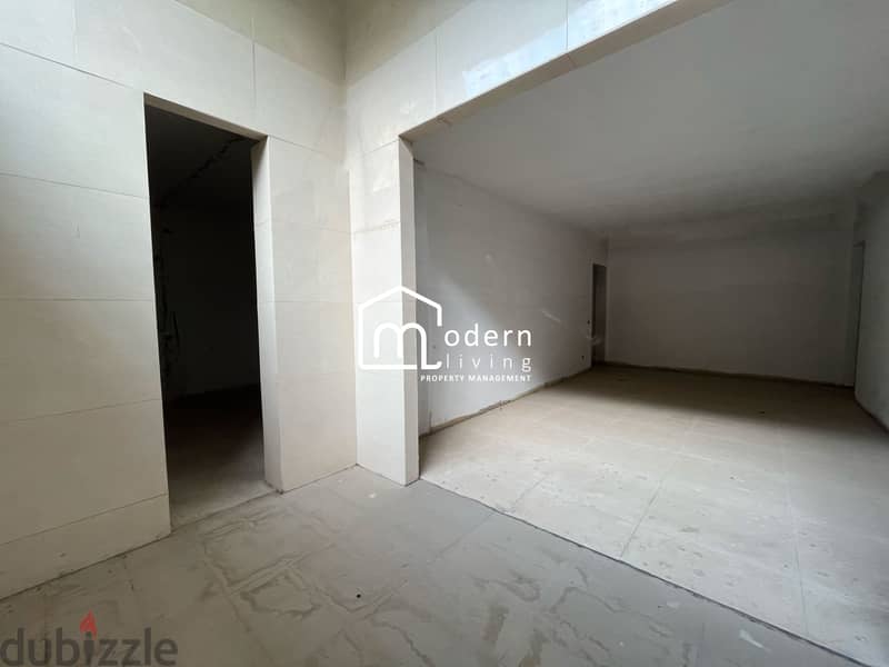 575 Sqm + 500 Sqm Garden - Apartment For Sale In Rabieh 7