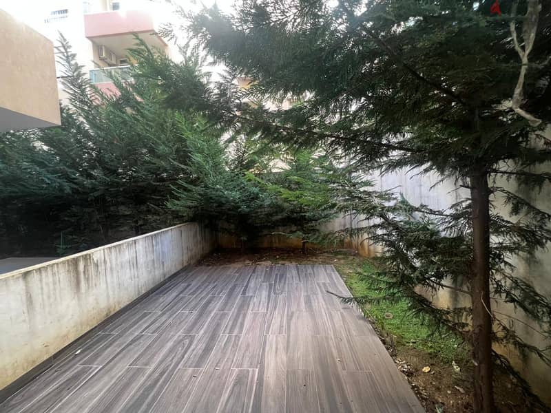 Apartment with garden for sale in Jouret el Ballout 14