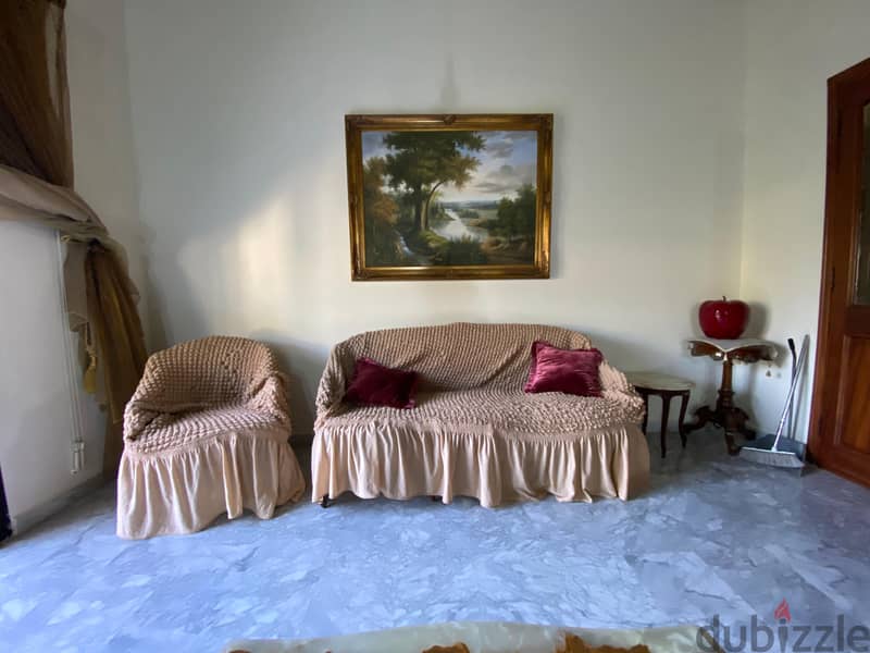 RWK149RH - Spacious Apartment For Sale In Bouar With Sea View 4