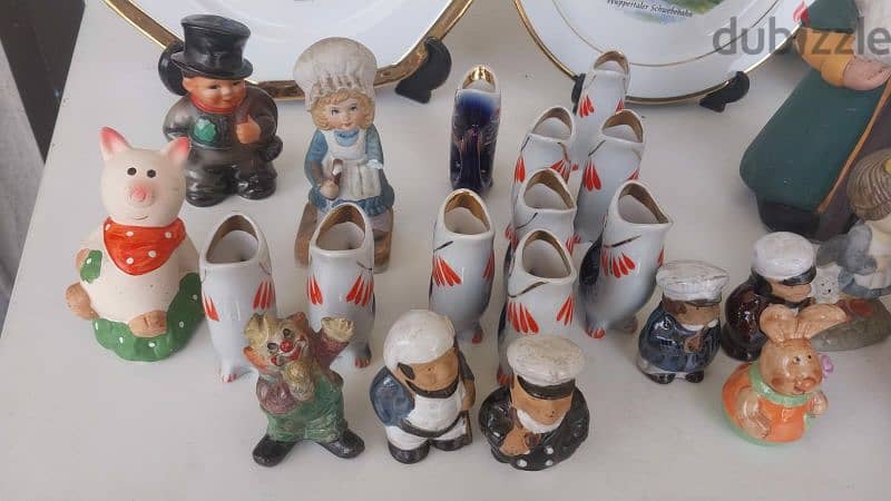 figures and plates porcelaine and ceramics,24 pieces,made in germany 3