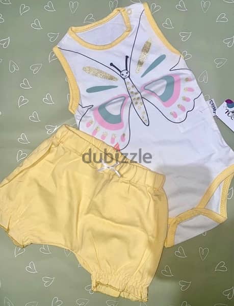 new size 6-9 month 7$ each set 7