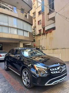 GLA 250 2016 AMG PAKEGE PANORAMIC LOW MILEAGE EXTRA EXTRA CLEAN