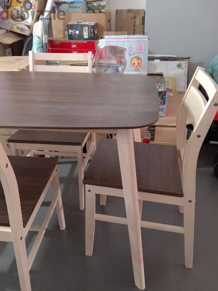 german store dinning table & 4 chair set 2