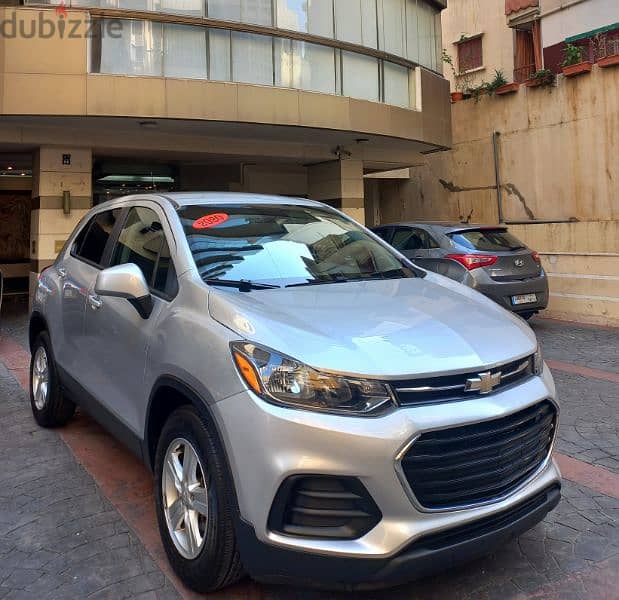 CHEVROLET TRAX 2020 LOW KM EXTRA XTRA CLEAN CAR 1