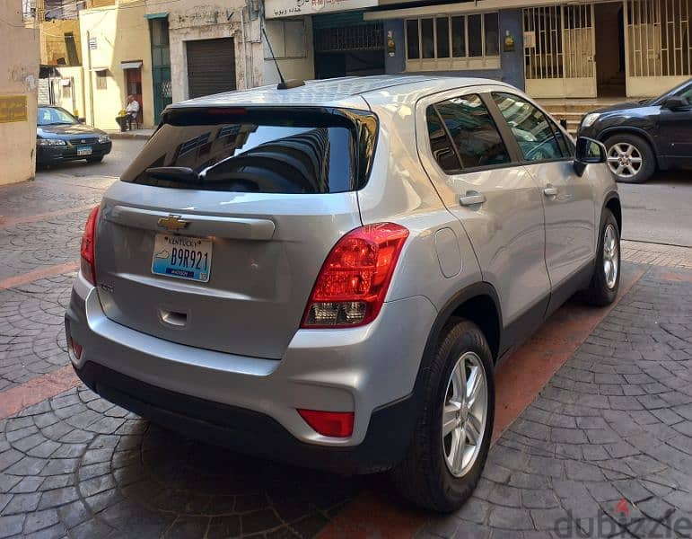 CHEVROLET TRAX 2020 LOW KM EXTRA XTRA CLEAN CAR 2