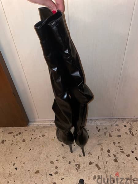 boots for 22$ size 39/40 2