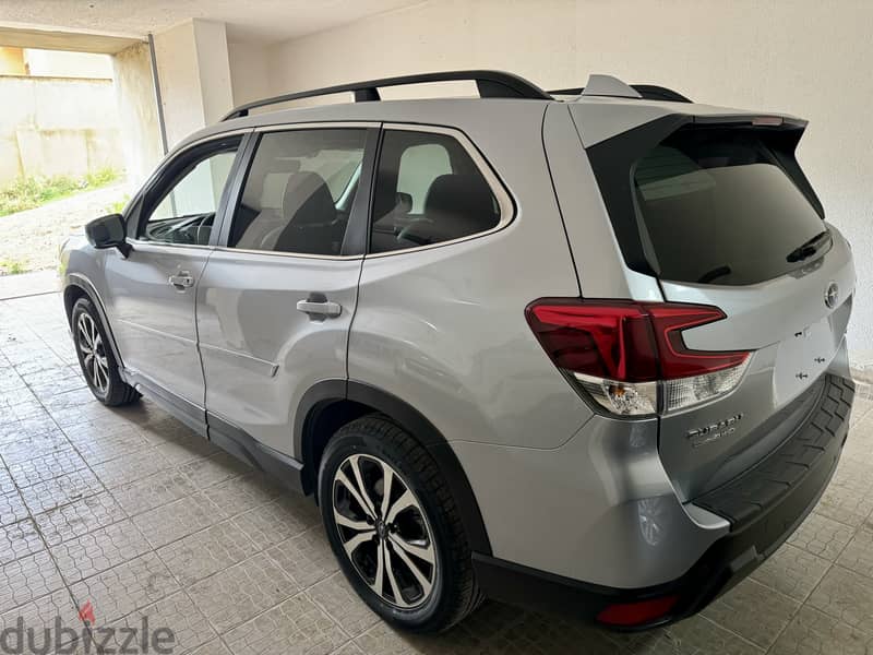 Subaru Forester LIMITED 5