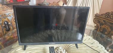 Hyundai tv 29 inches  in a very good condition 2 HDMI and 2 usb port