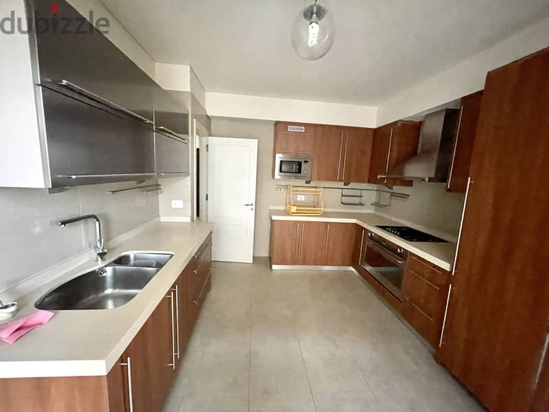 RWK237JA - 220 SQM  Amazing Apartment For Sale In Kfarhbab 7