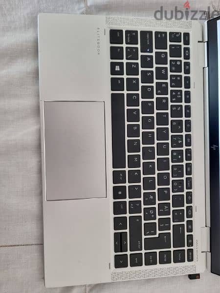 HP EliteBook 1040 g7 4