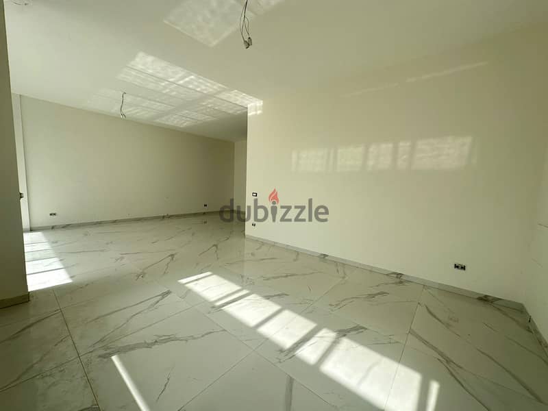 Amazing New 180 m² +100 m² Apartment For Sale in Monteverde. 6