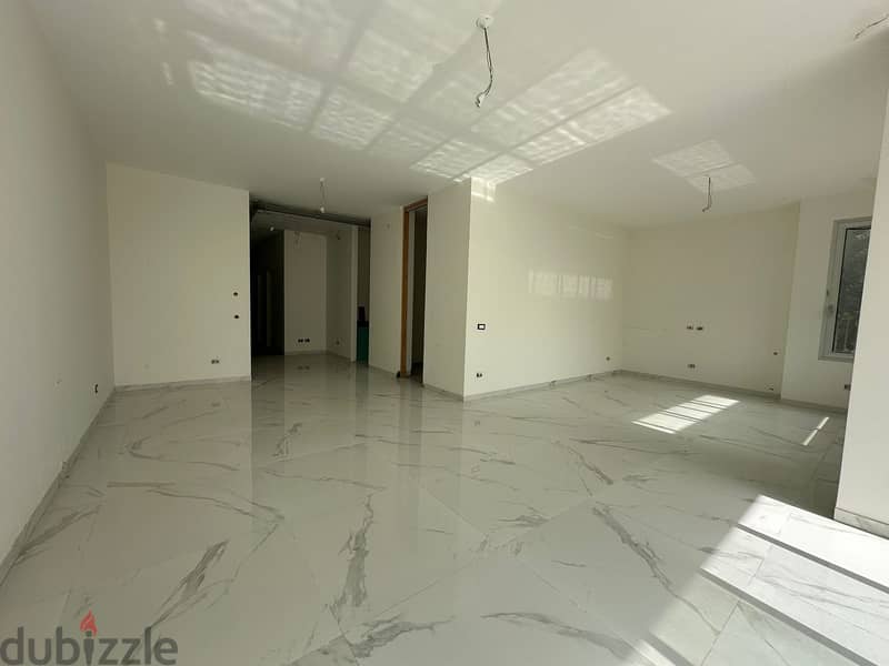Amazing New 180 m² +100 m² Apartment For Sale in Monteverde. 7