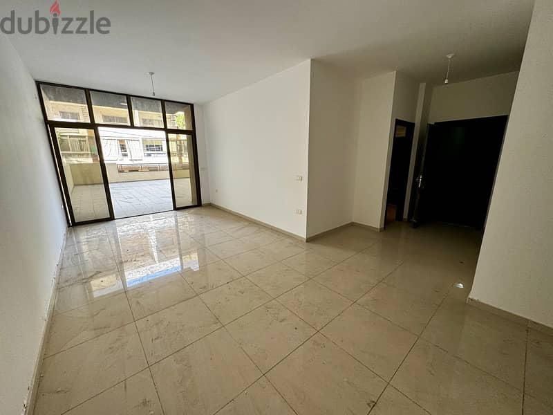 Catchy Apartment For Sale in Sabtiyeh شقة للبيع في السبتية 2