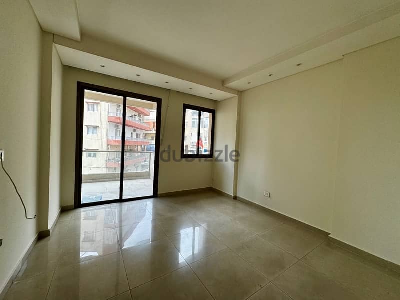 Spacious Apartment FOR RENT in Jdaideh شقة للإيجار في الجديدة 7