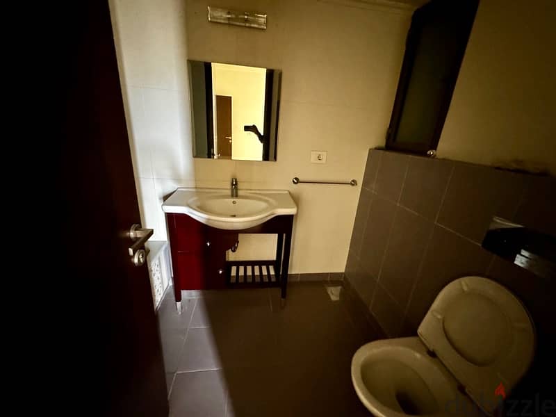 Spacious Apartment FOR RENT in Jdaideh شقة للإيجار في الجديدة 12