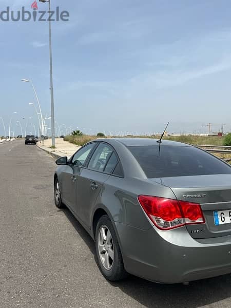 chevrolet cruze 3