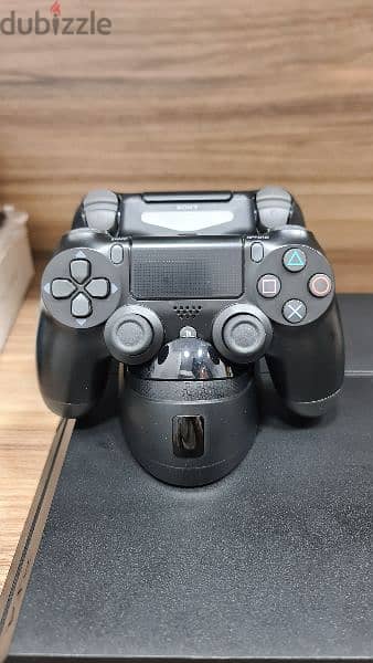 PS4 Used in perfect condition 500GB 2