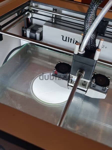 Ultimaker 2+ 3D Printer with 4 New Rolls of Filament 2