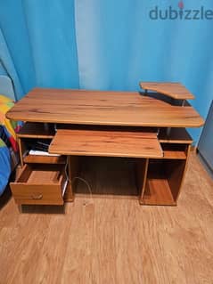 desk used