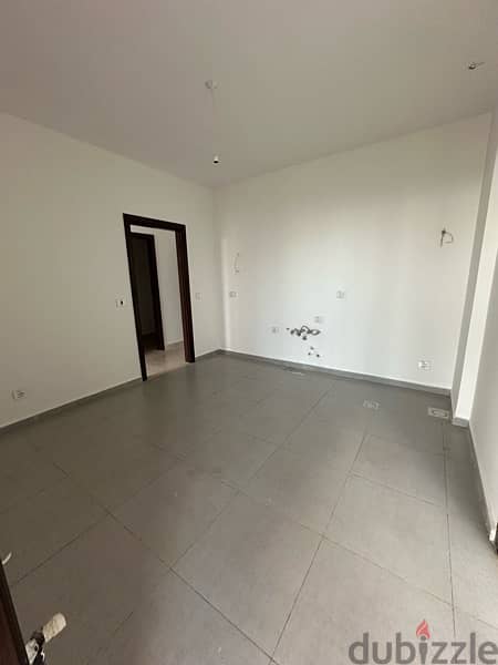 Dahr el Souane 180m2 apartment + 100m2 garden - ultra modern - new 4