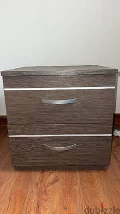 brown commode / nightstand in good condition