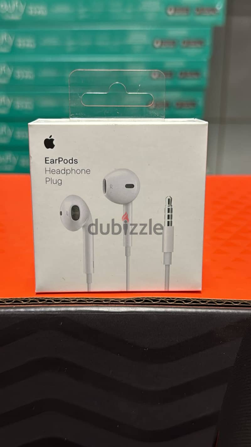 Apple EarPods headphone plug 3.5mm 0