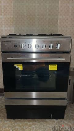 gas cooking oven campomatic brand in good condition