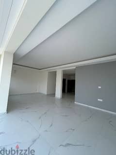 Apartment for rent in hazmieh, شقة للايجار في الحازمية