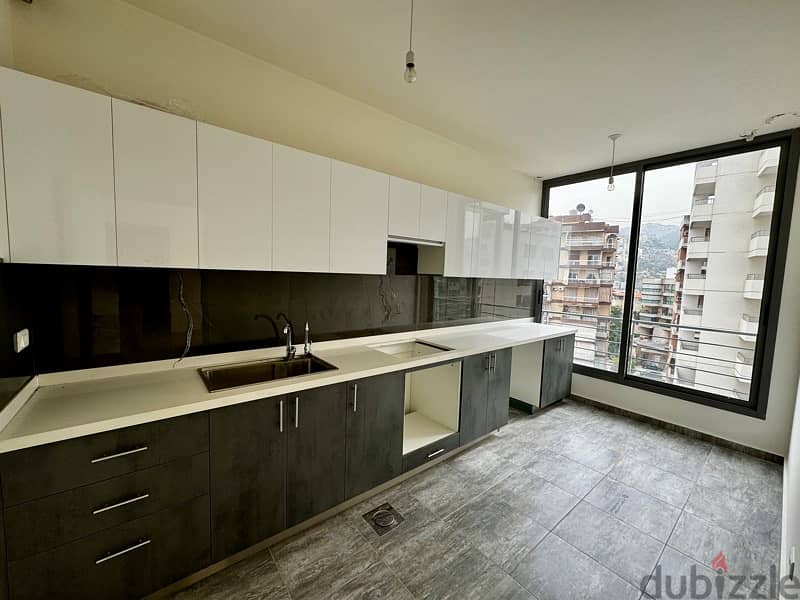 Modern Apartment for sale in Mezher Antelias شقة للبيع في مزهر انطلياس 3