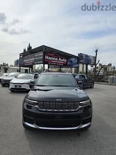 JEEP GRAND CHEROKEE SUMMIT 2021 BRAND NEW ONLY 2000 KM BLK ON BLK TOP! 0
