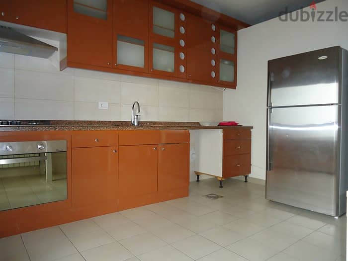 Apartment for rent in Ain Saade شقة للايجار في عين سعادة 4