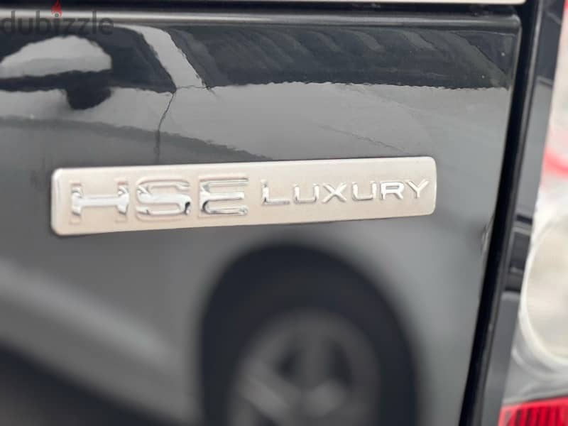Range Rover sport 2013 clean carfax 9
