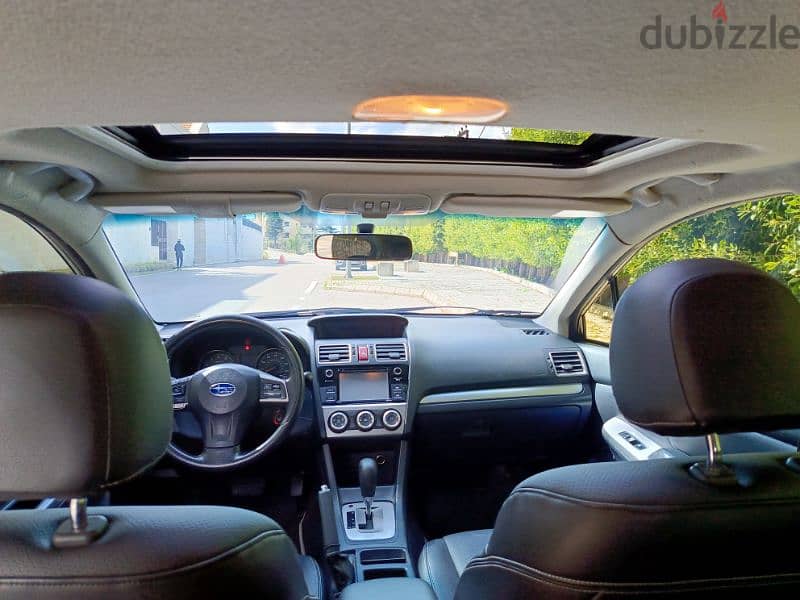 Subaru XV 2015 with sunroof 7
