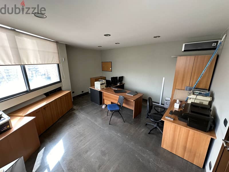 Furnished Office for Rent In Jdeideh مكتب مفروش للإيجار في جديدة 3