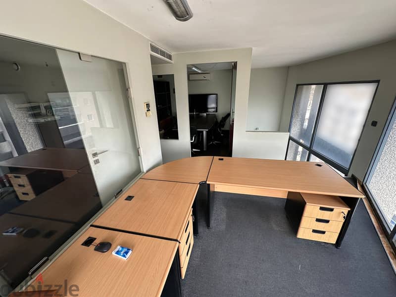 Furnished Office for Rent In Jdeideh مكتب مفروش للإيجار في جديدة 4